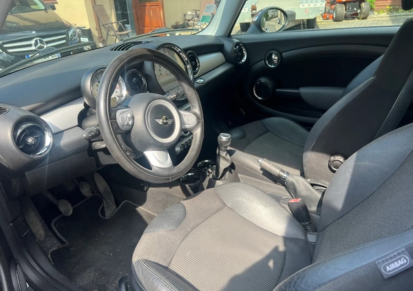 MINI Cooper cena 19900 przebieg: 140000, rok produkcji 2009 z Nowe Miasto Lubawskie małe 11